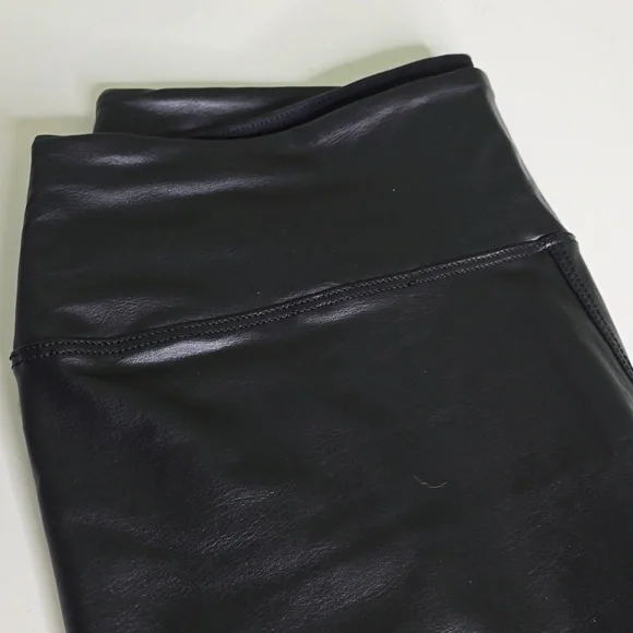OFFLINE By Aerie Real Luxe Faux Leather Legging Black - Picture 13 of 13